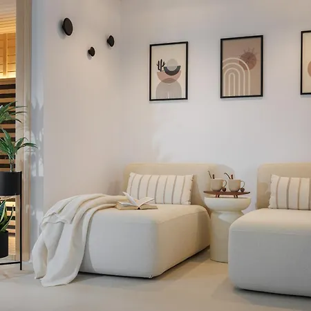 Amoreta - Luxury For Two